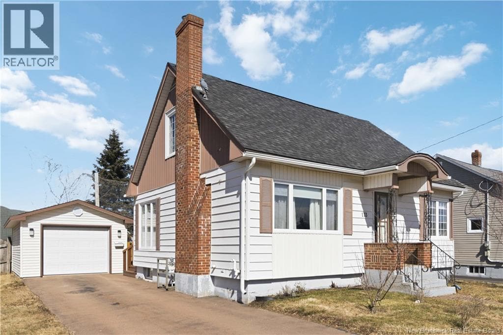 3 bed 3 bath single family at 133 York Street — $359,000