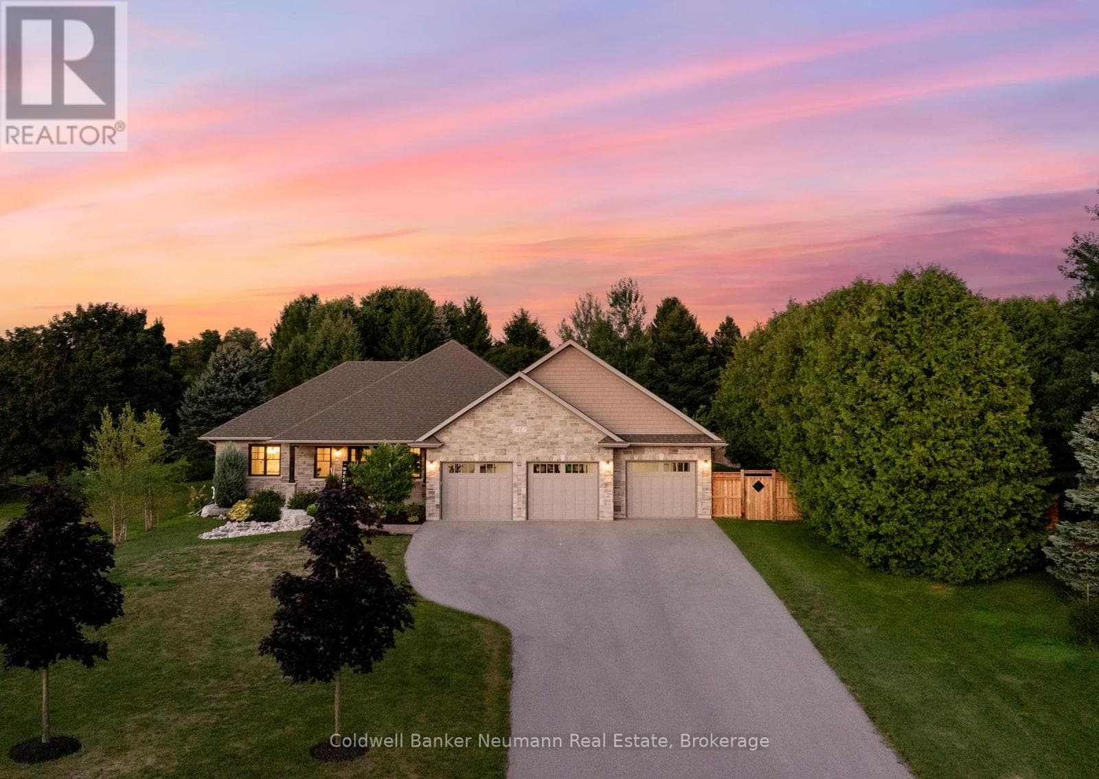 4 bed 3 bath single family at 45 AMALIA CRESCENT — $1,869,900