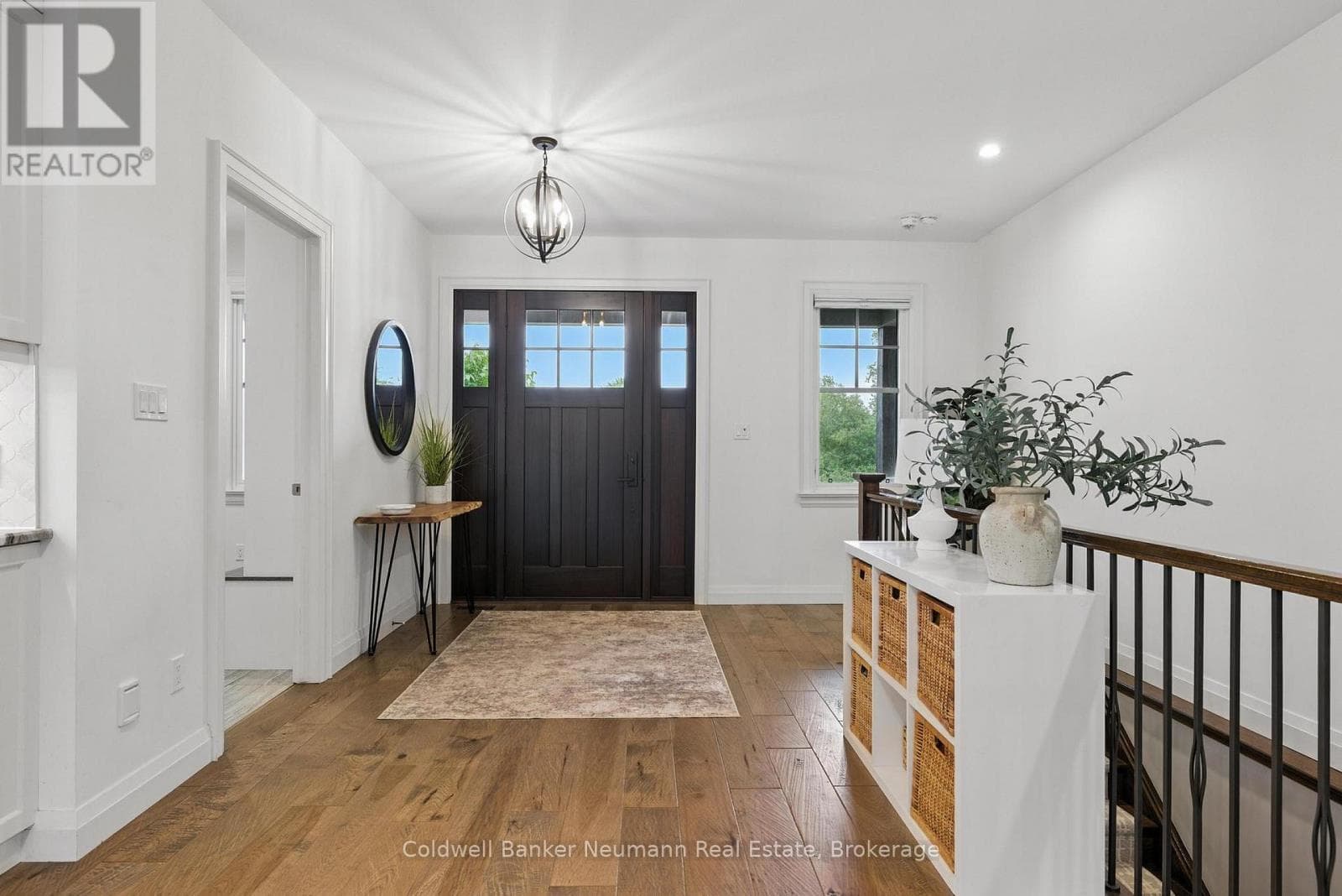 45 AMALIA CRESCENT photo 4