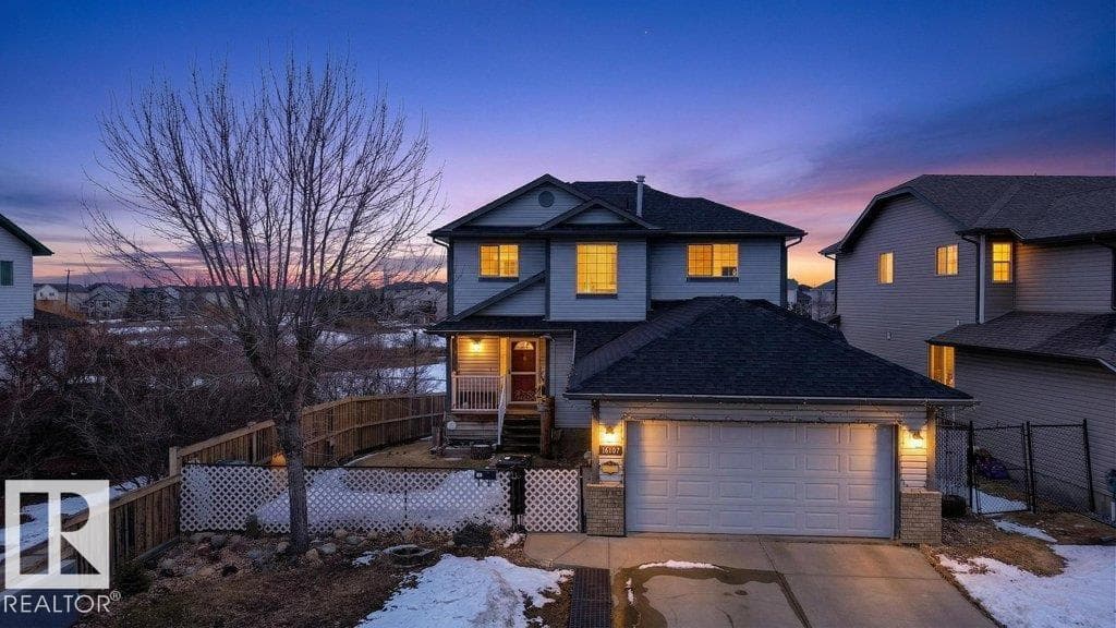5 bed 4 bath single family at 16107 92 ST NW — $530,000