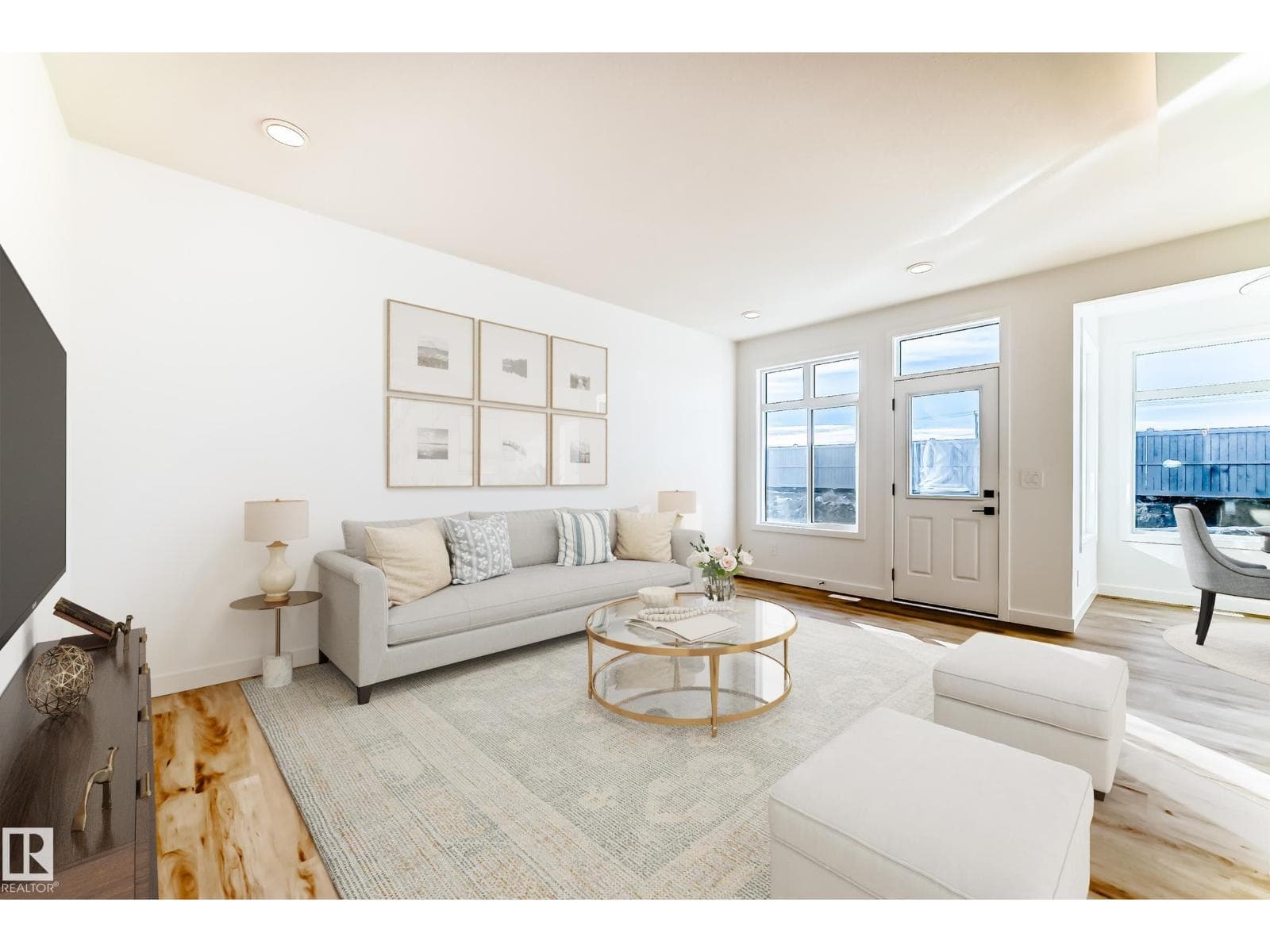 4132 208 ST NW photo 2