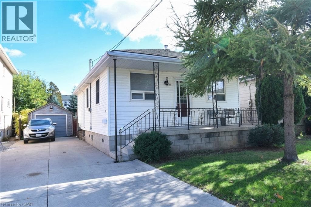 1 bed 1 bath single family at 17 CRAIGROYSTON Road — $439,700