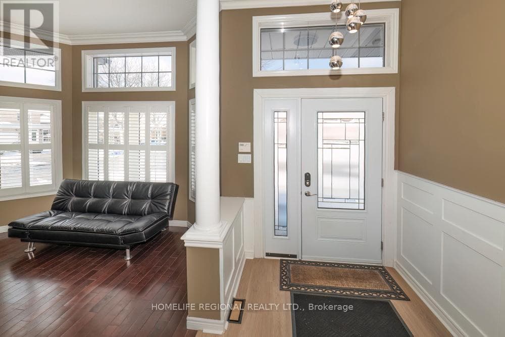 99 GOODMAN DRIVE photo 3