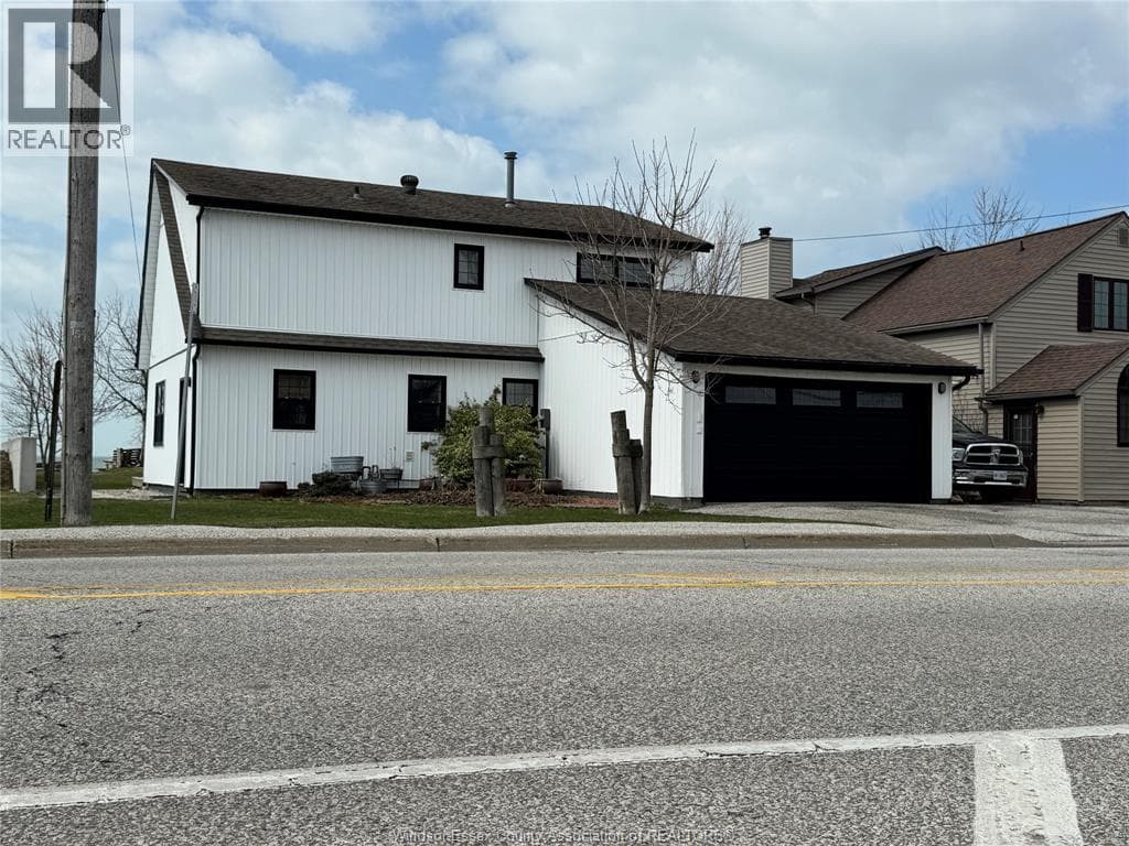 198 ROBSON ROAD photo 3