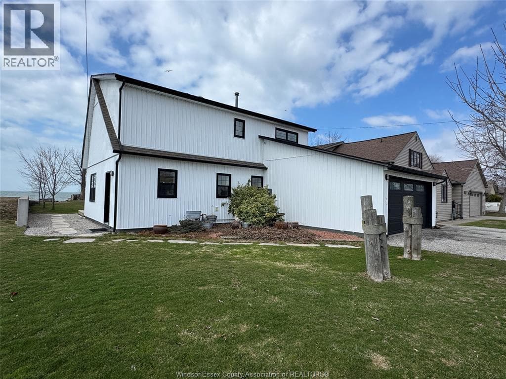 198 ROBSON ROAD photo 5