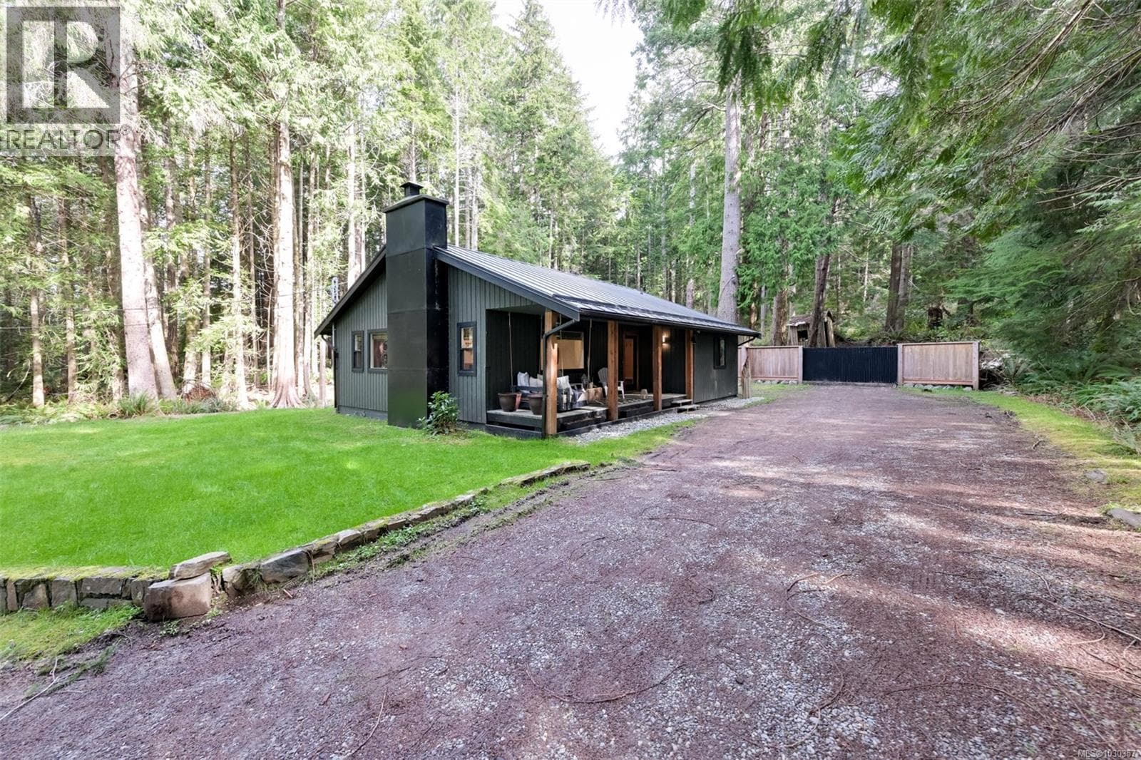 2 bed 1 bath single family at 2783 Woodhaven Rd — $899,900