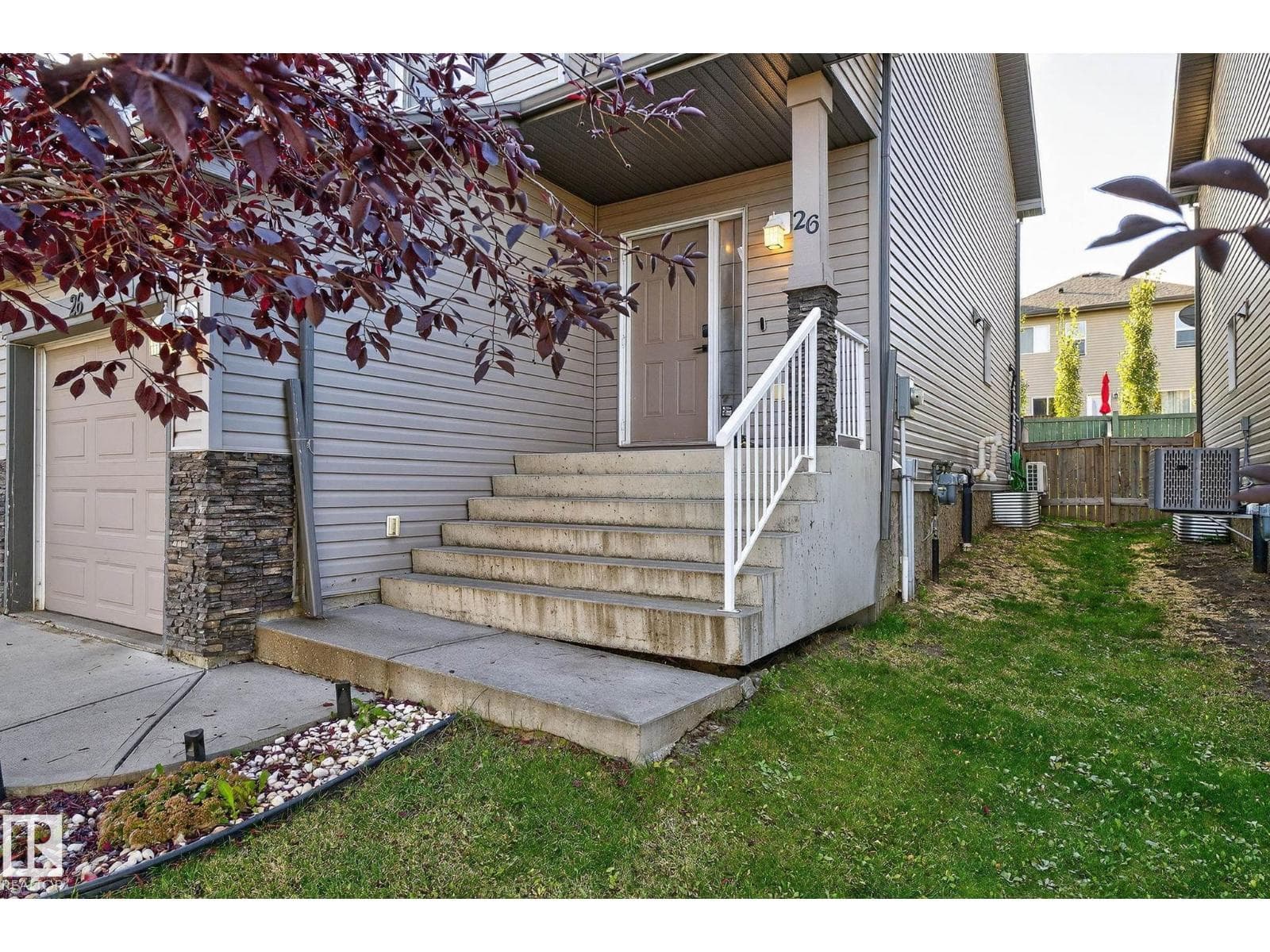 #26 85 Spruce Village DR W — photo 2