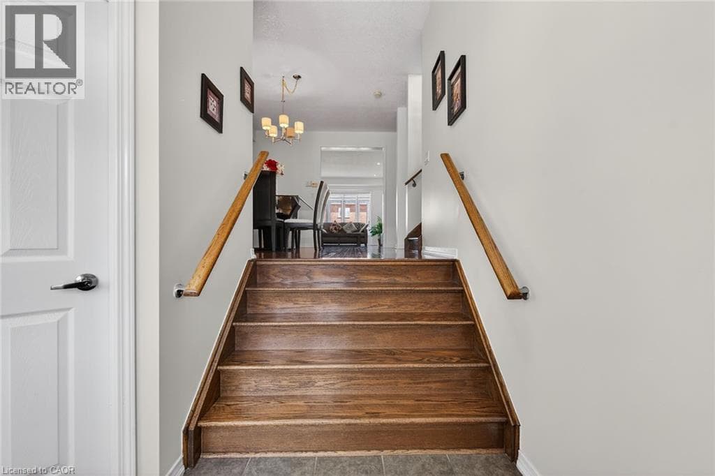 97 SIRENTE Drive photo 5
