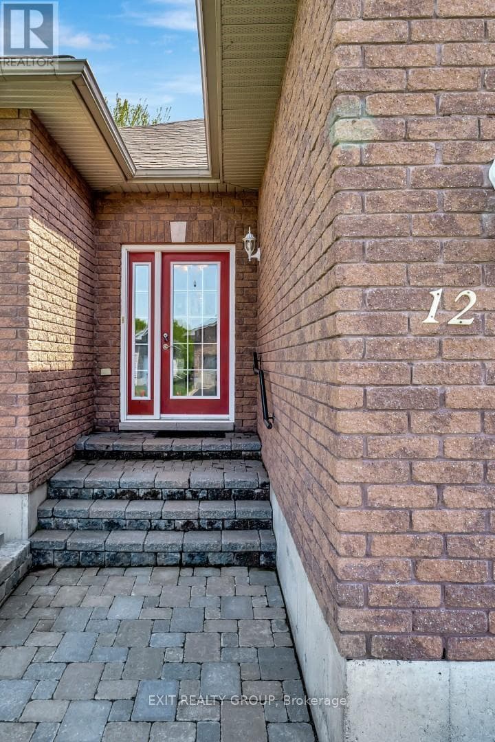 12 ALETHA DRIVE photo 4