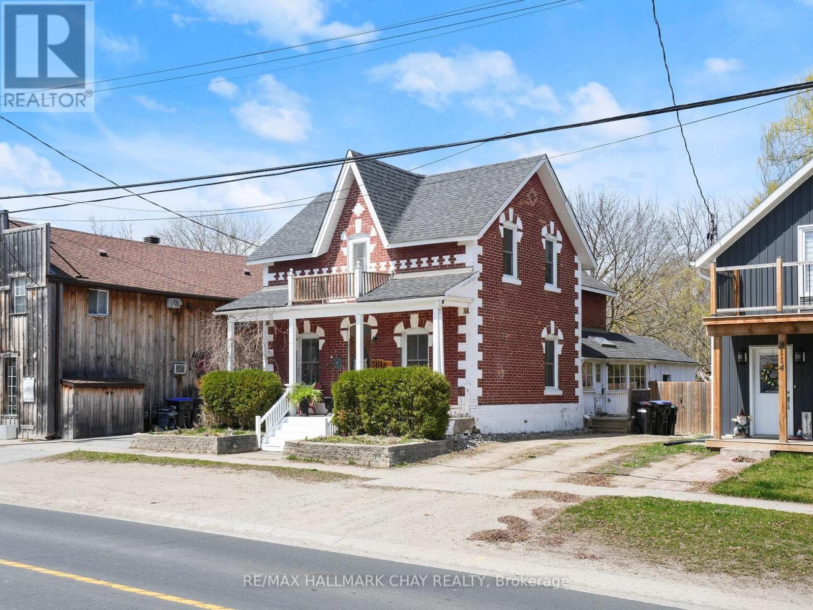 8116 MAIN STREET photo 2