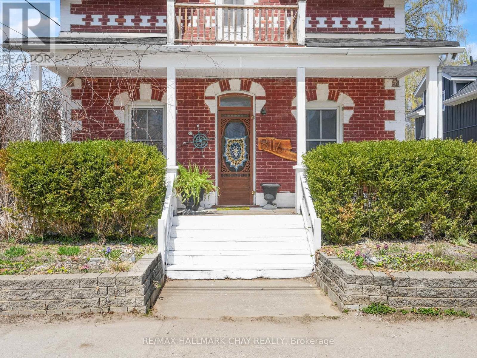 8116 MAIN STREET photo 3