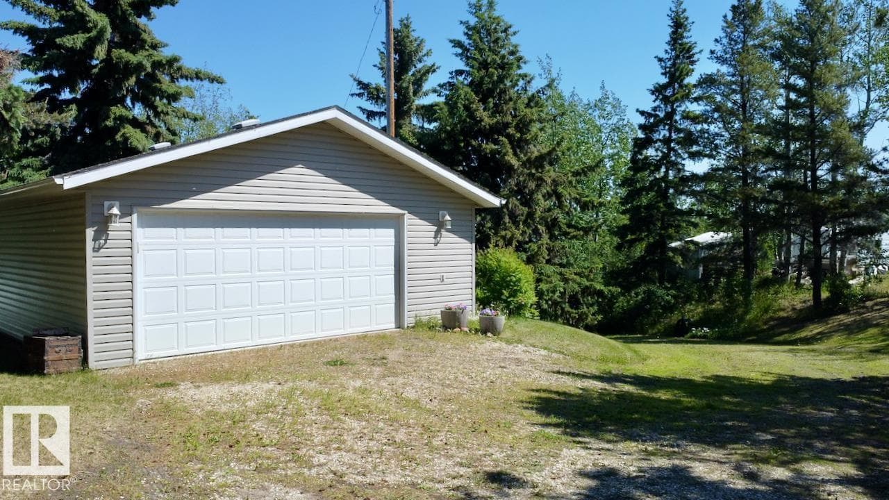 19A 52515 RGE RD 52 — photo 5