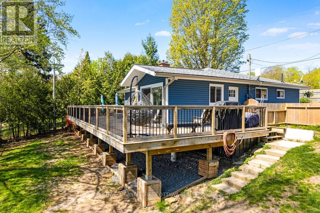 889 JONES POINT ROAD photo 3