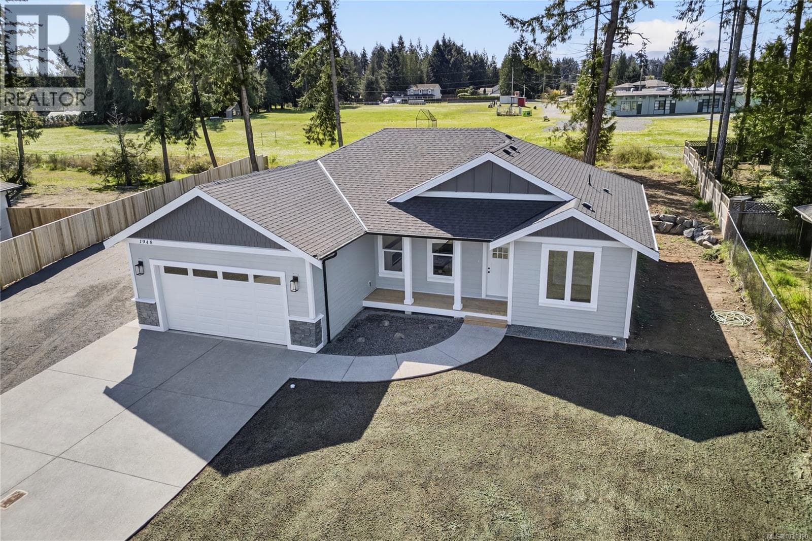 3 bed 2 bath single family at 1948 Woobank Rd — $1,098,500