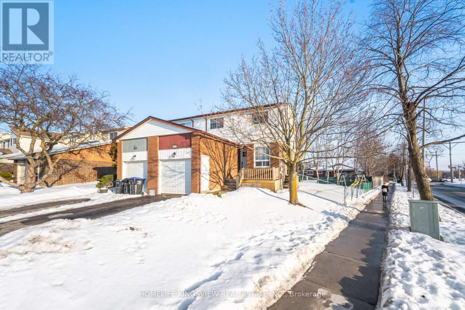 405 MAPLEGROVE AVENUE photo 4