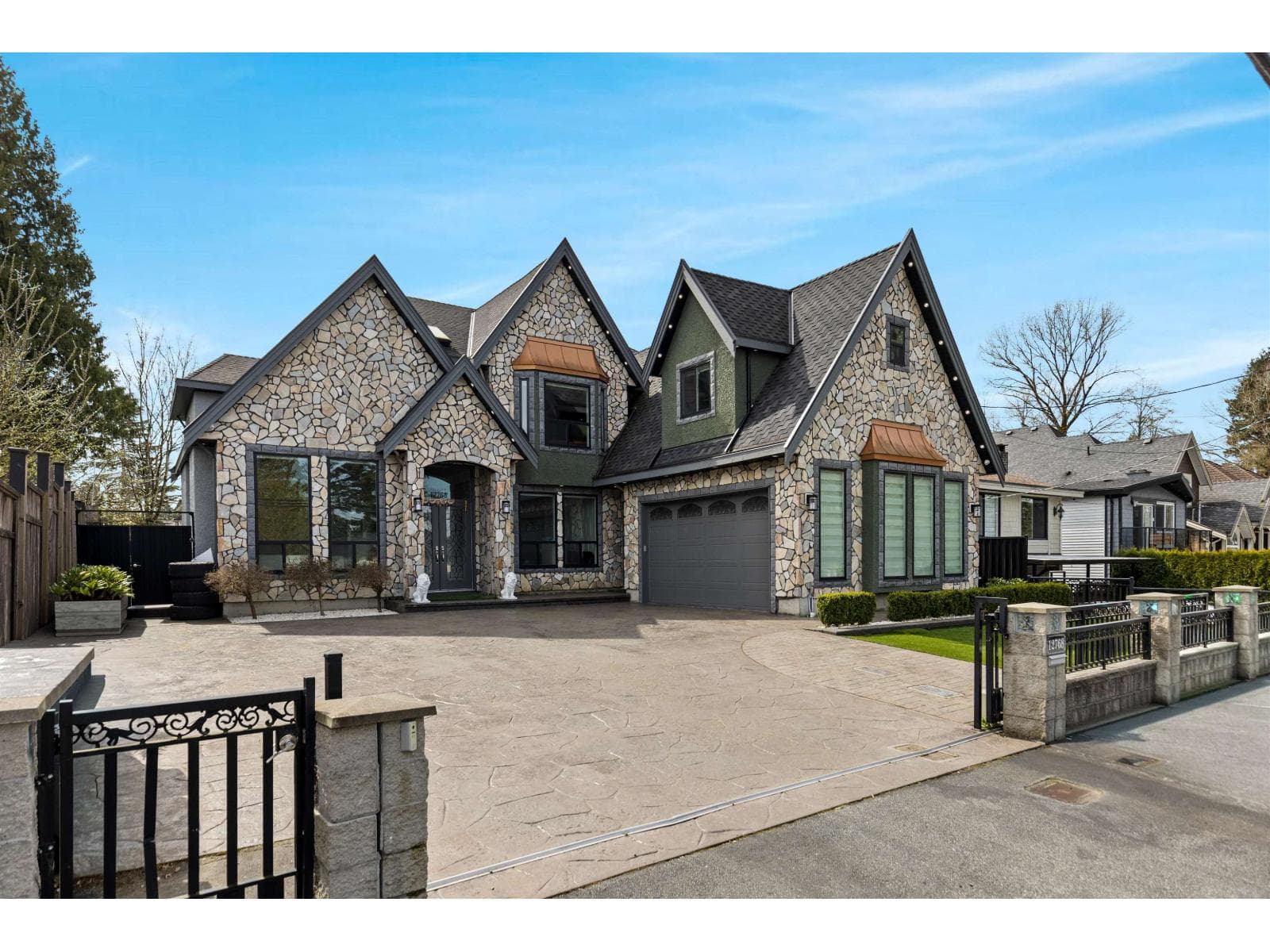 12768 97A AVENUE photo 2