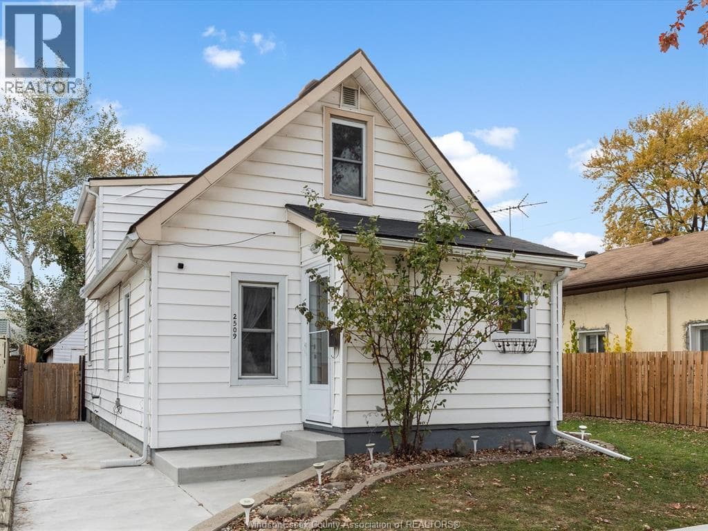 2509 ALEXIS ROAD photo 2
