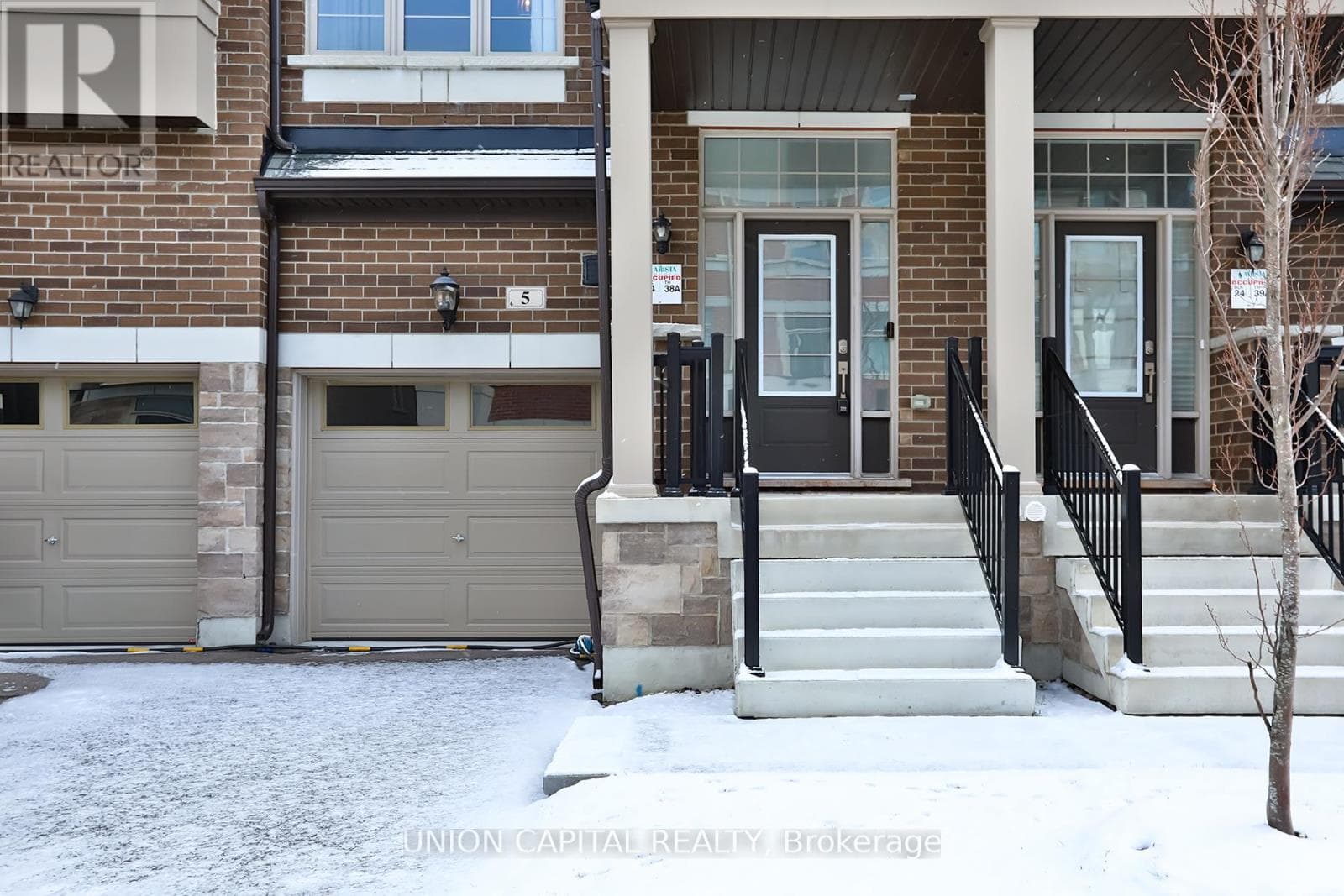 5 SISSONS WAY photo 2