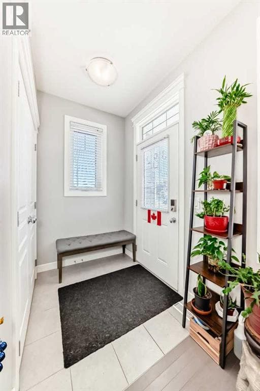 392 Redstone Drive NE — photo 3