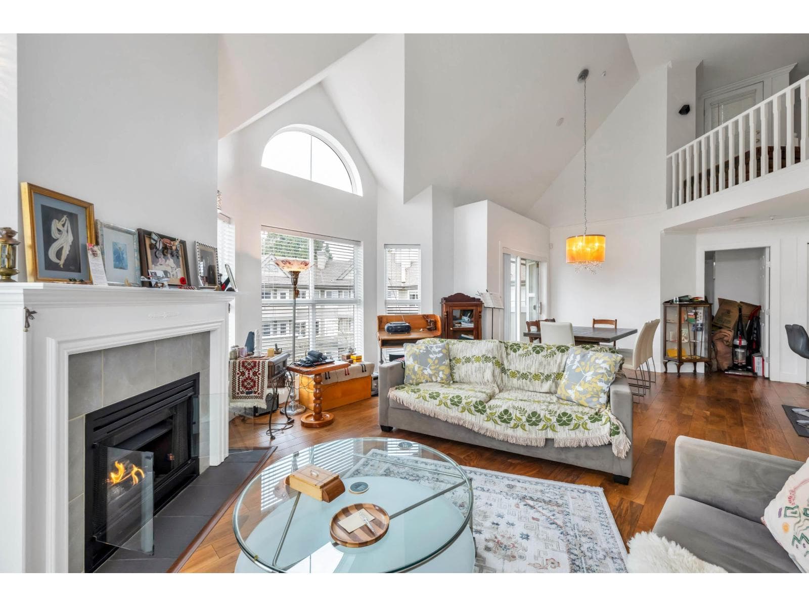 303 12088 66 AVENUE photo 4
