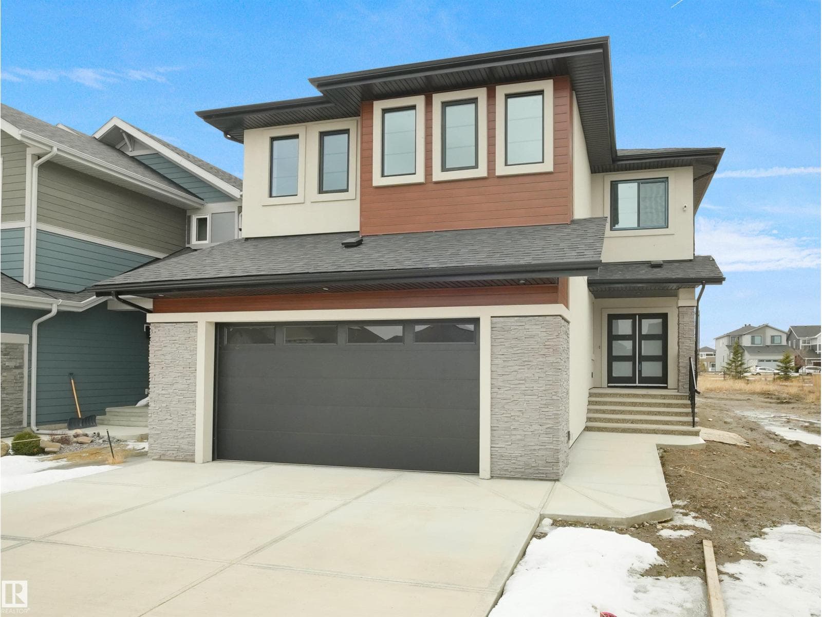 165 EDGEWATER CI — photo 4