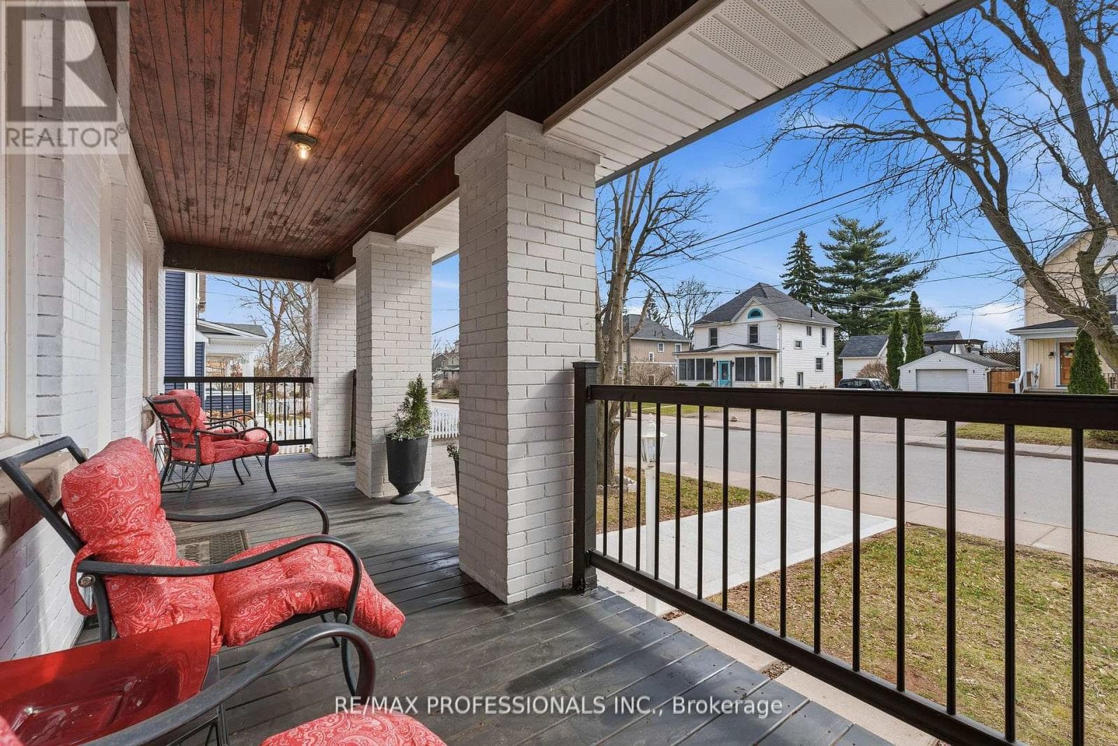 14 KIDD AVENUE photo 4