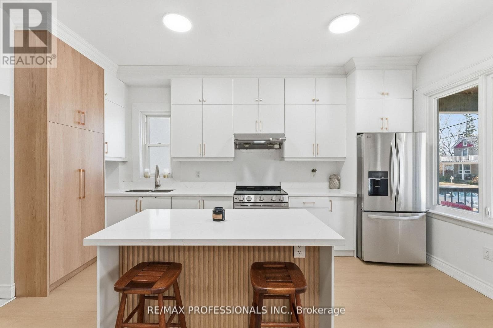 14 KIDD AVENUE photo 5