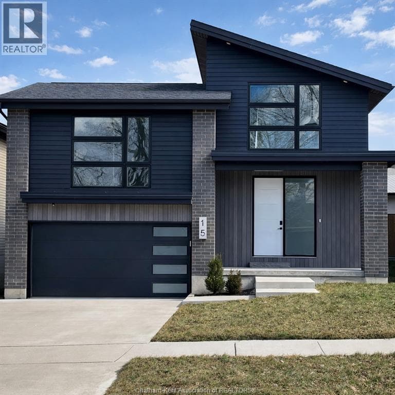4 bed 4 bath single family at 15 Churchill Park ROAD — $599,000