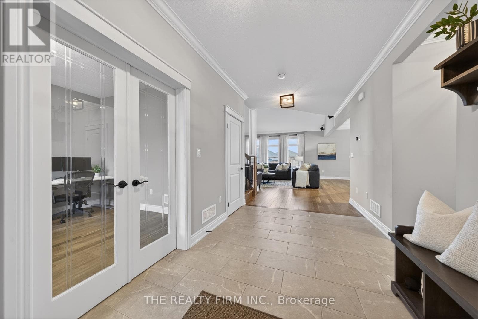 15 OSCAR DAVIS COURT photo 3