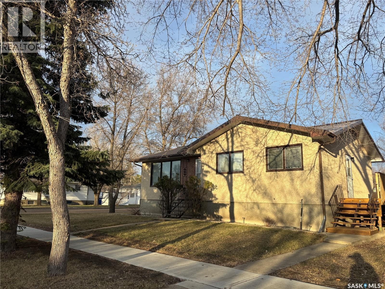 202 Herbert STREET — photo 3