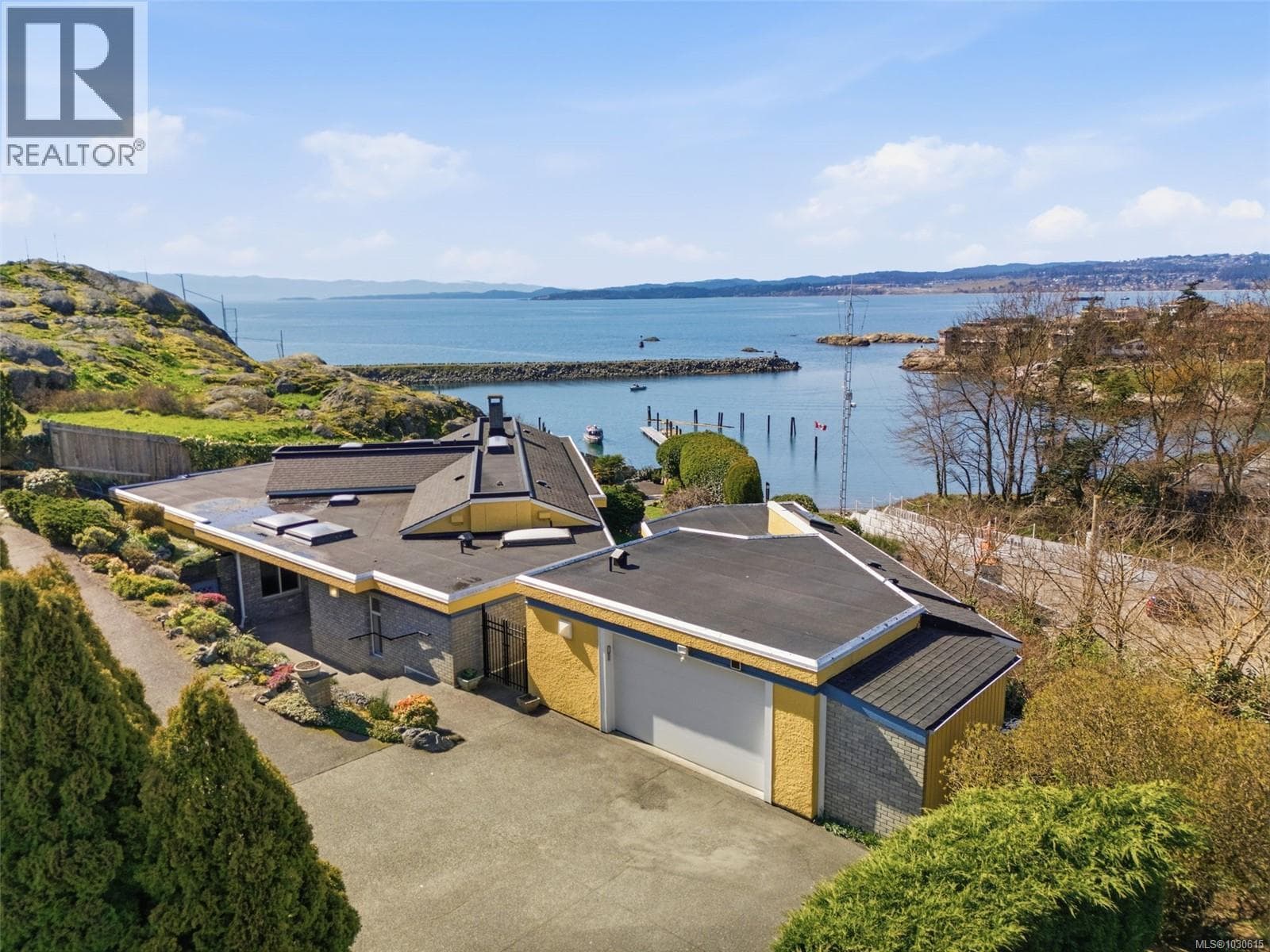 3 bed 3 bath single family at 312 Clifton Terr — $1,699,000