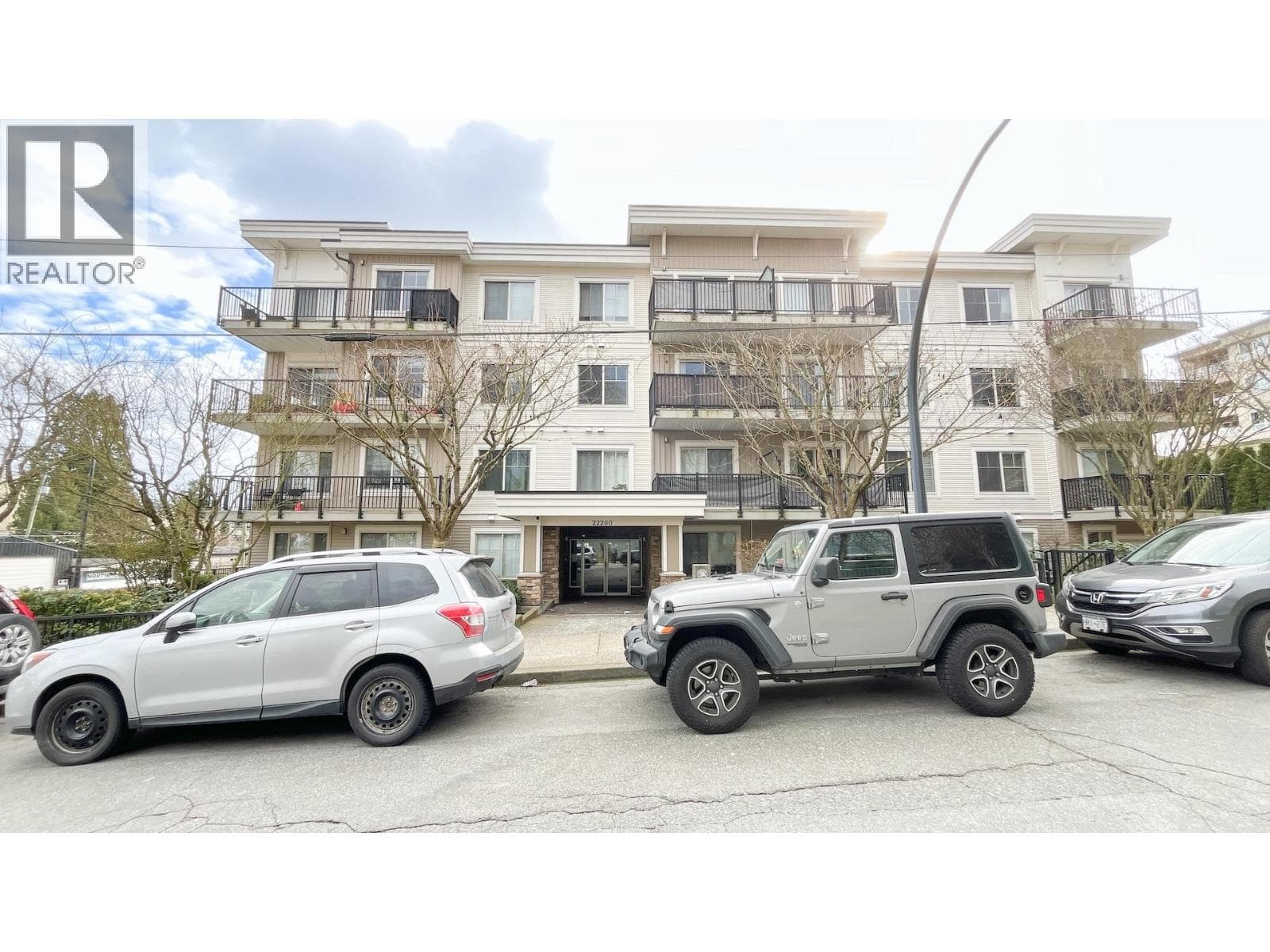 1 bed 2 bath single family at 308 22290 NORTH AVENUE — $409,900