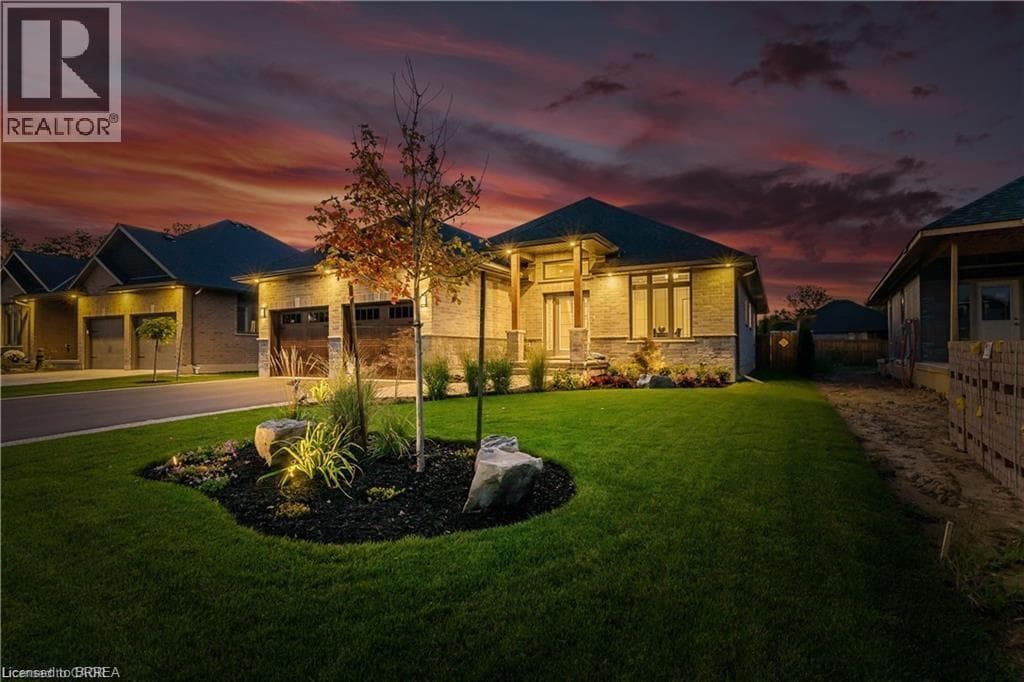 11 SYCAMORE Drive photo 3