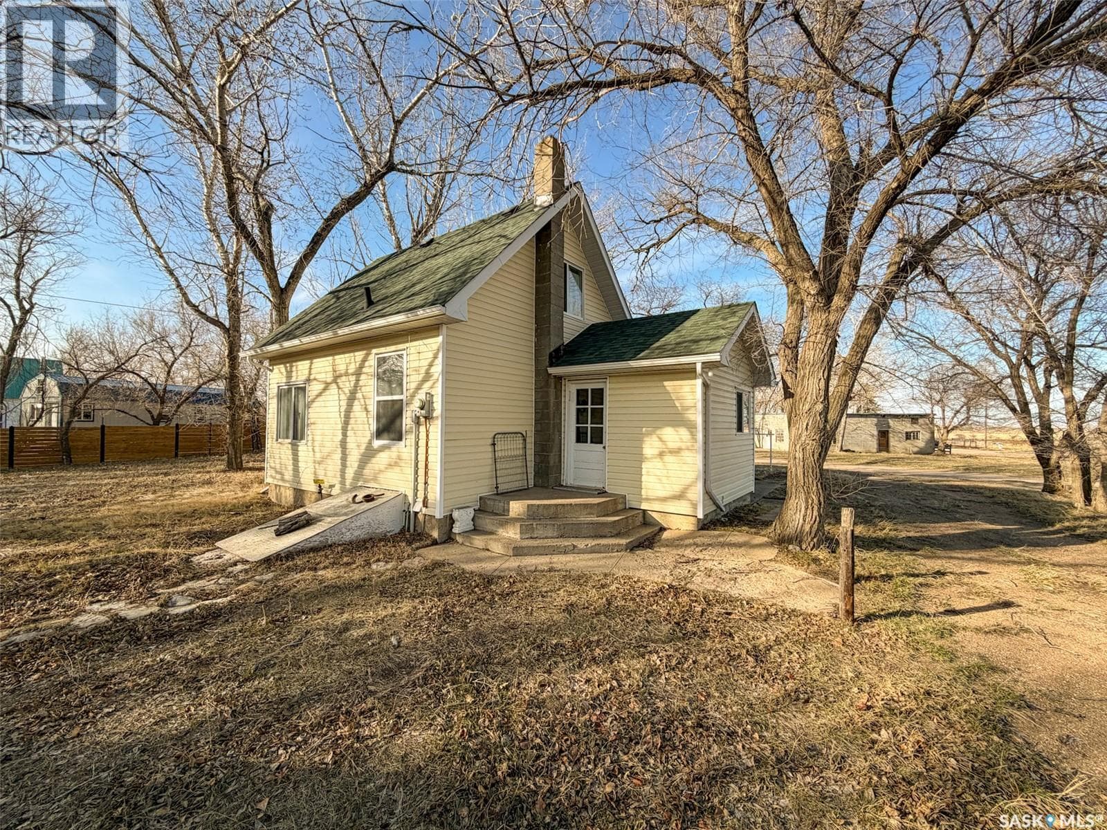 508 4th STREET N photo 4