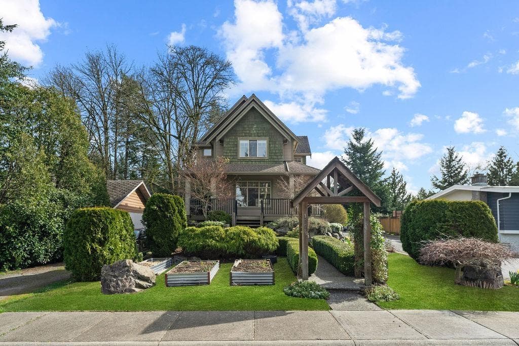 4 bed 4 bath single family at 1 3008 ASH STREET — $1,250,000