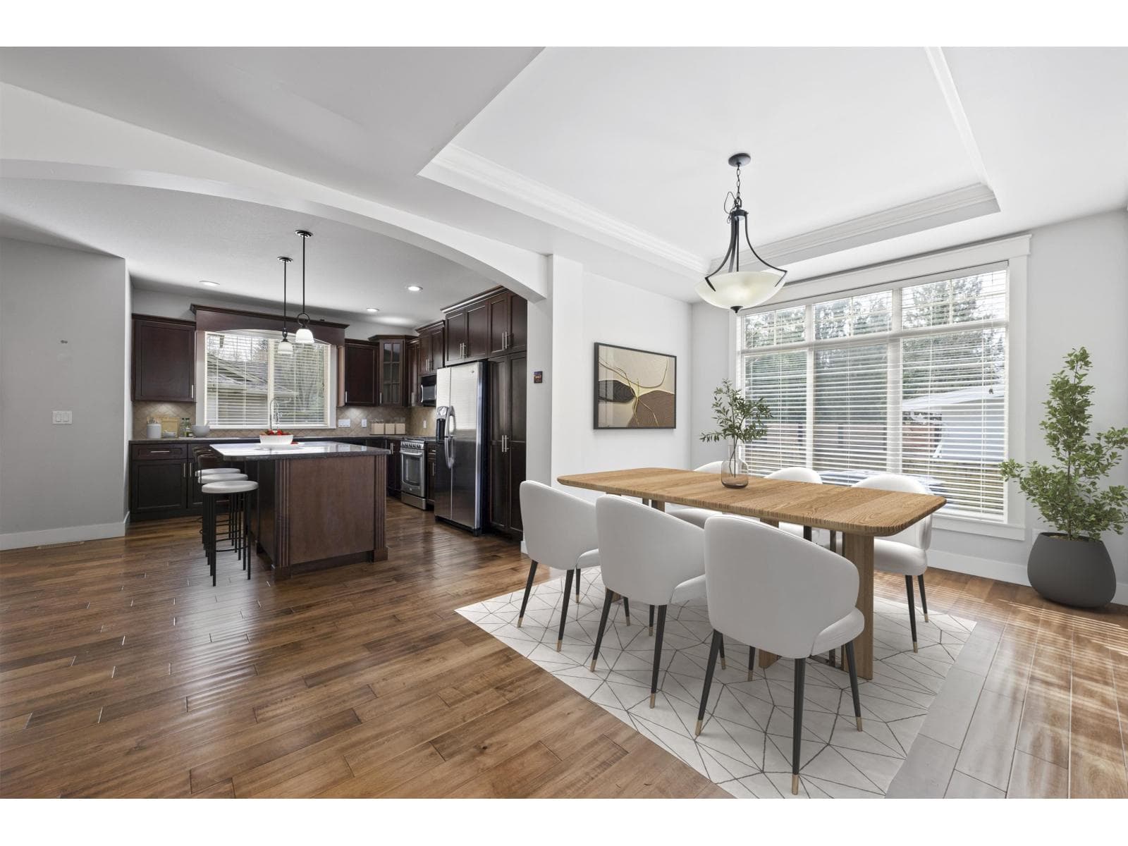 1 3008 ASH STREET photo 4