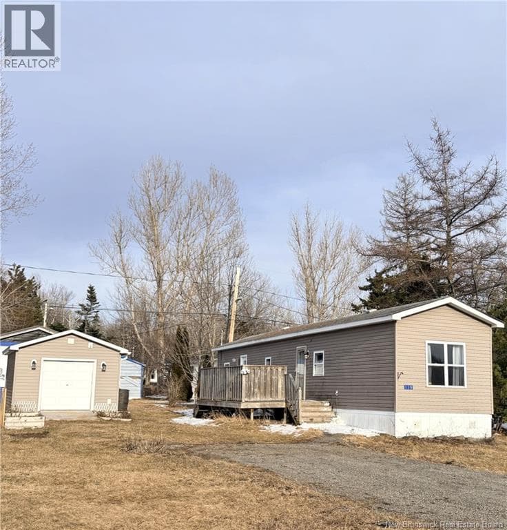 119 Biddington Avenue photo 2