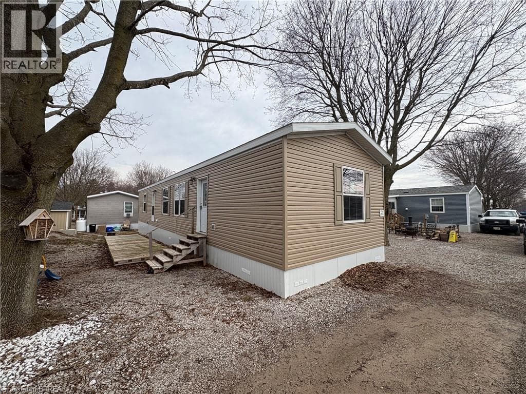 99 FOURTH CONCESSION Road Unit# 524 photo 5
