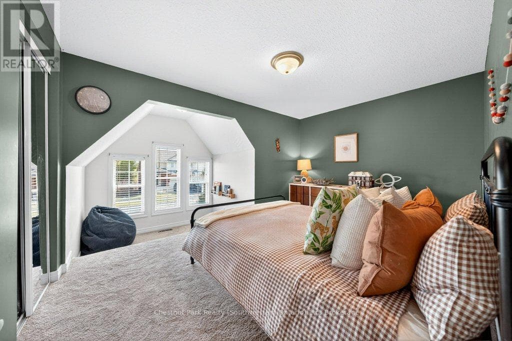 14 TEAL DRIVE photo 3