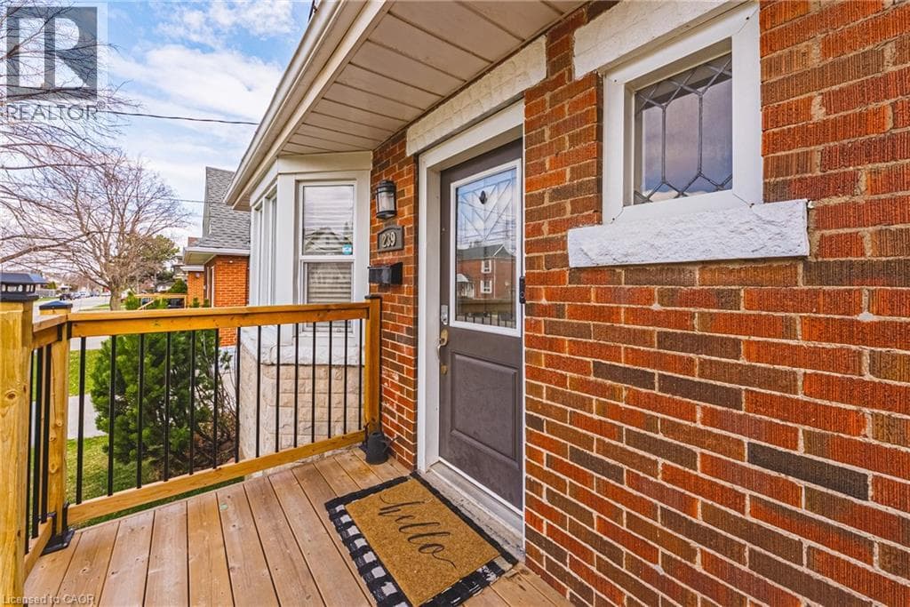 239 ROSEWOOD Road photo 2