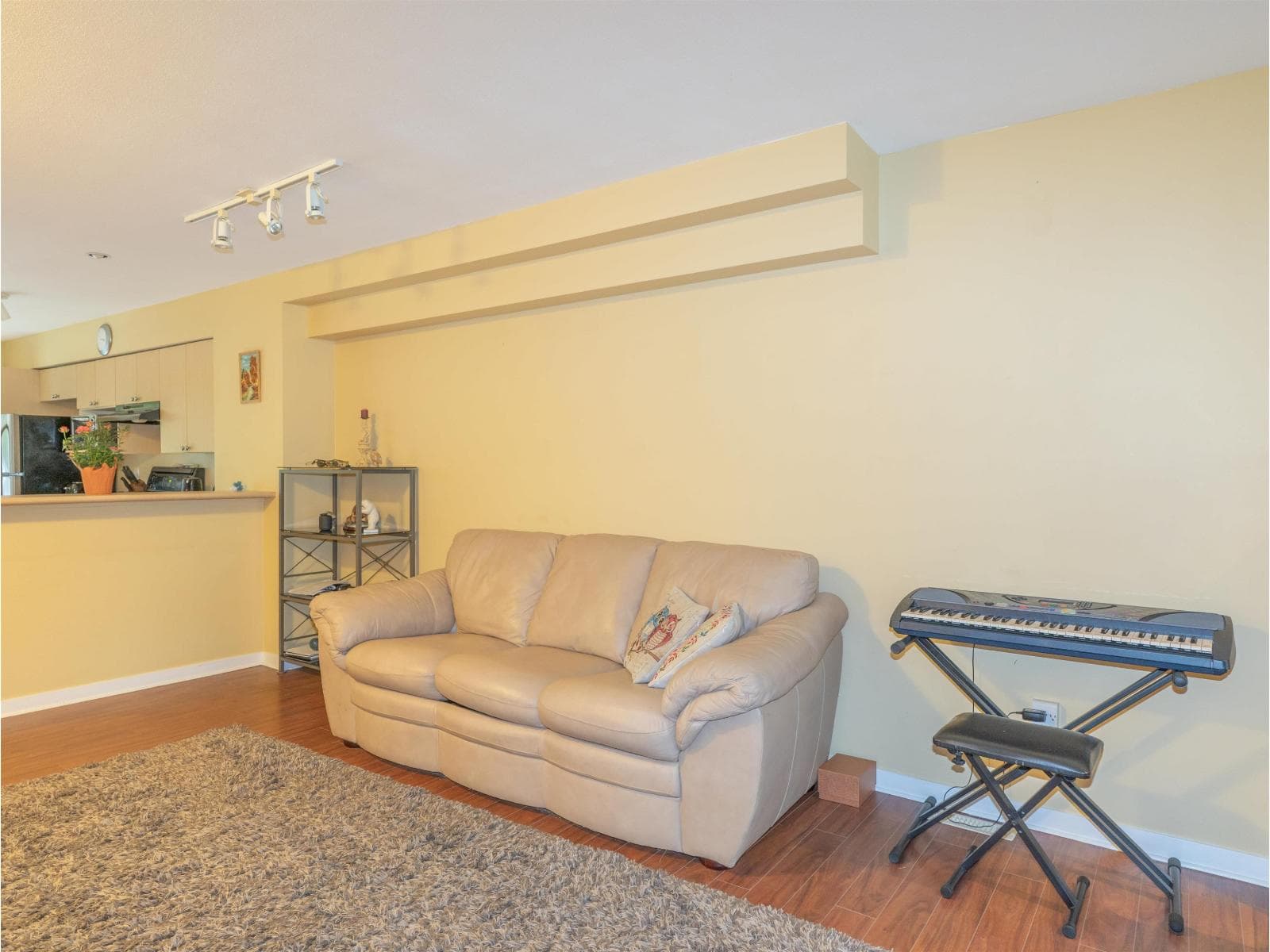 84 12711 64 AVENUE photo 4