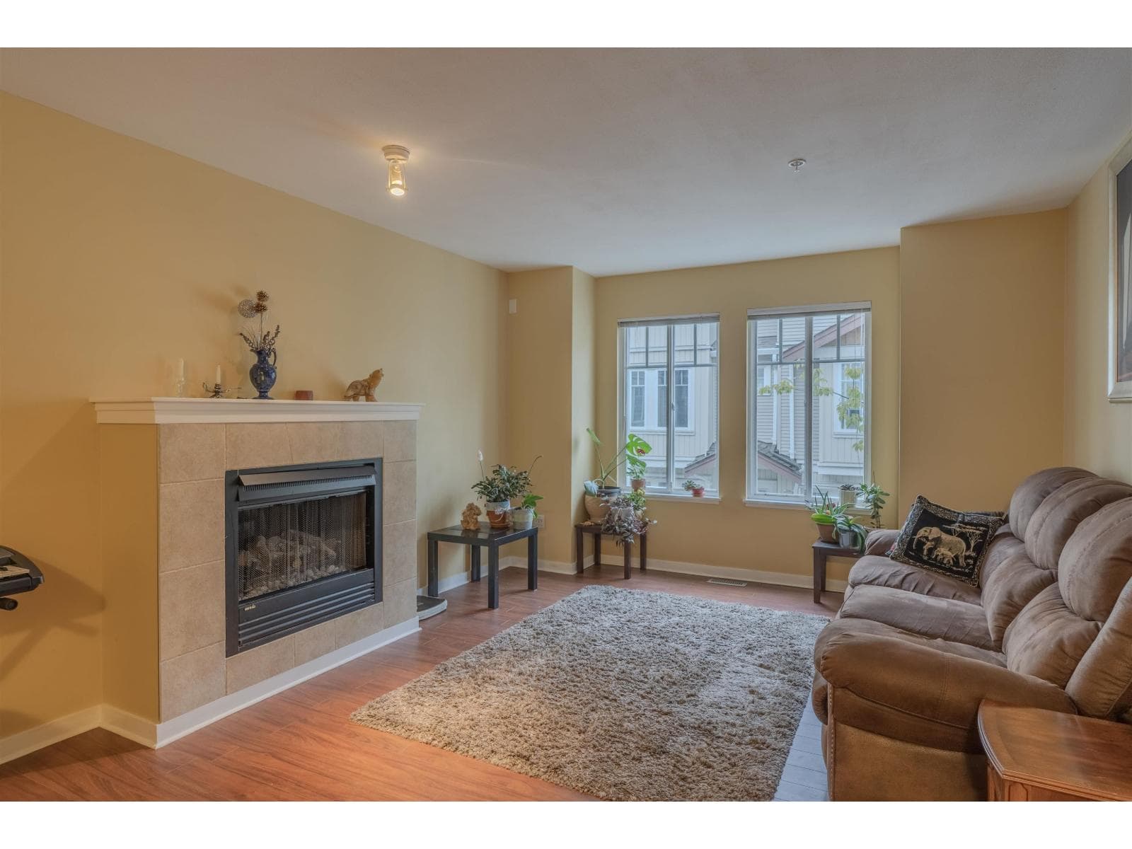 3 bed 2 bath single family at 84 12711 64 AVENUE — $724,800
