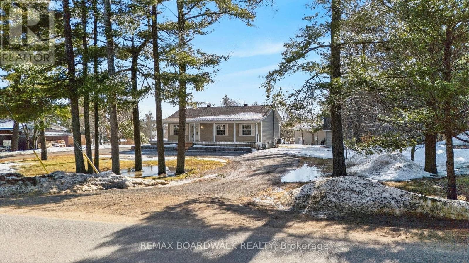 4 bed 1 bath single family at 551 MCLACHLAN ROAD — $729,900