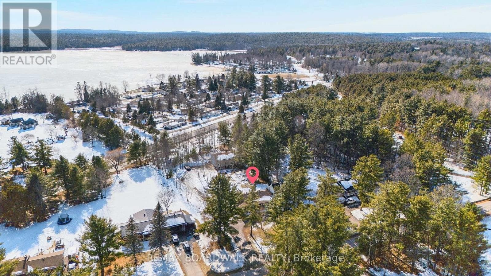 551 MCLACHLAN ROAD photo 4