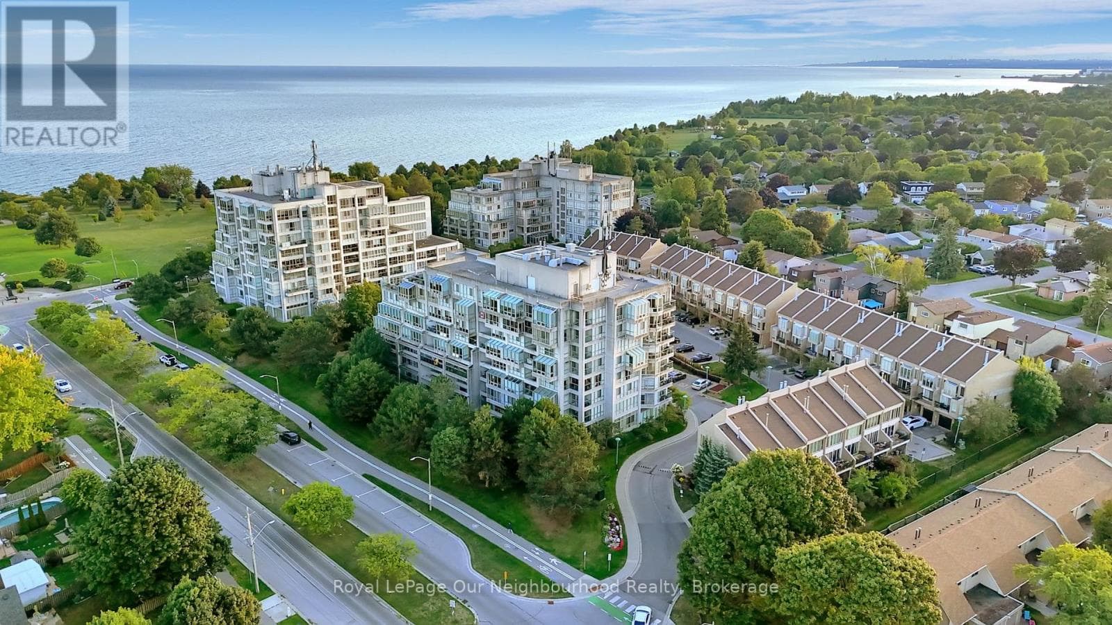 2 bed 2 bath single family at 304 - 25 CUMBERLAND LANE — $514,900