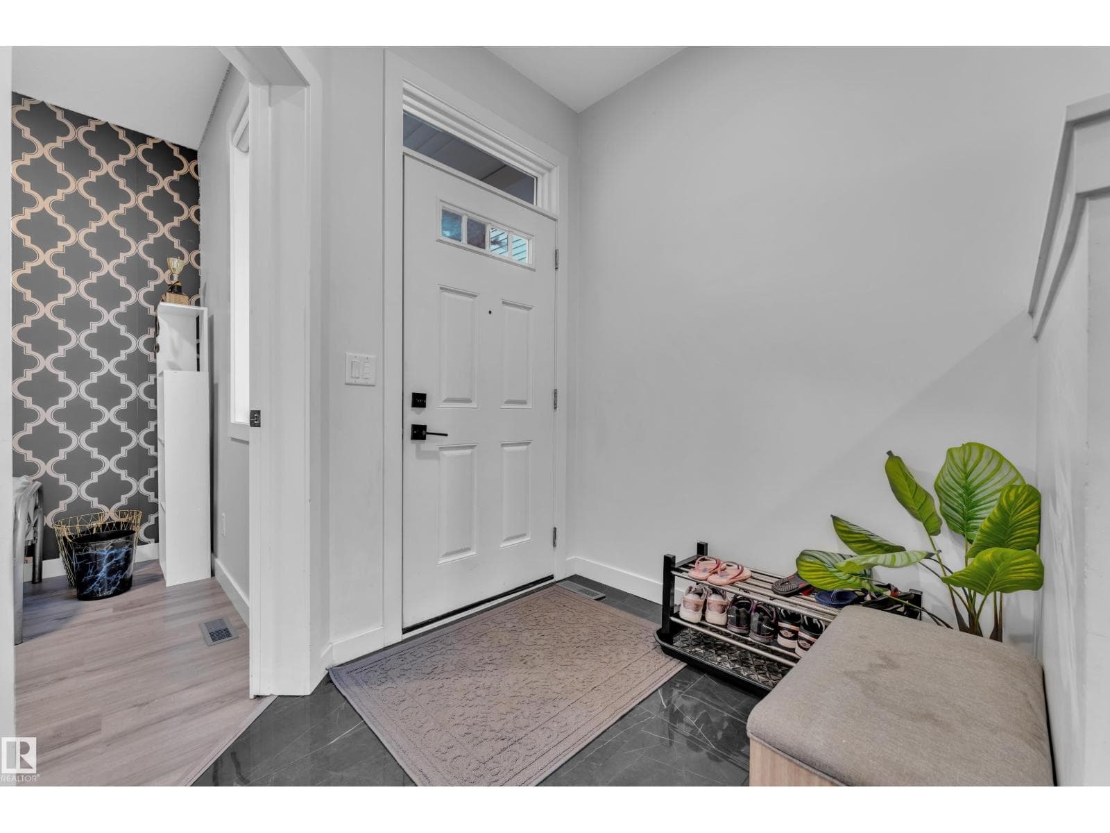 5213 22A AV SW photo 5