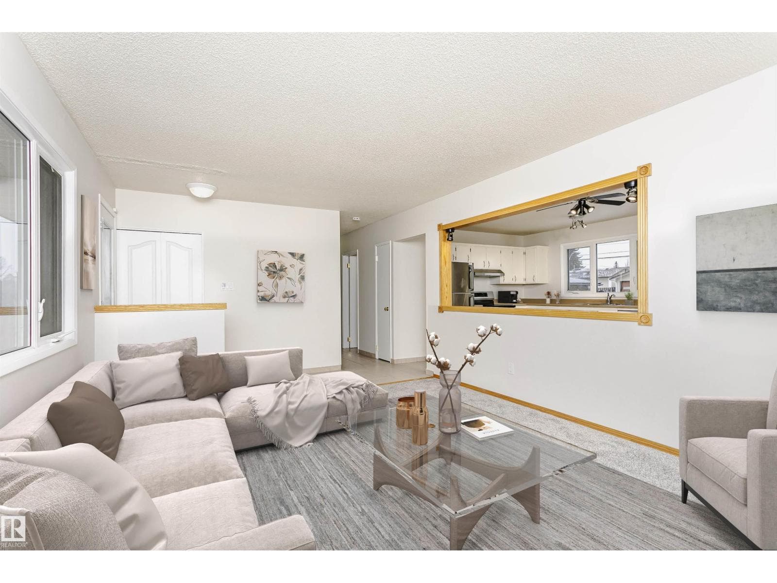 6112 142 AV NW photo 5