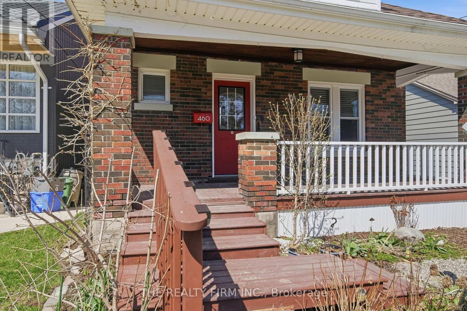 460 MOORE STREET photo 4