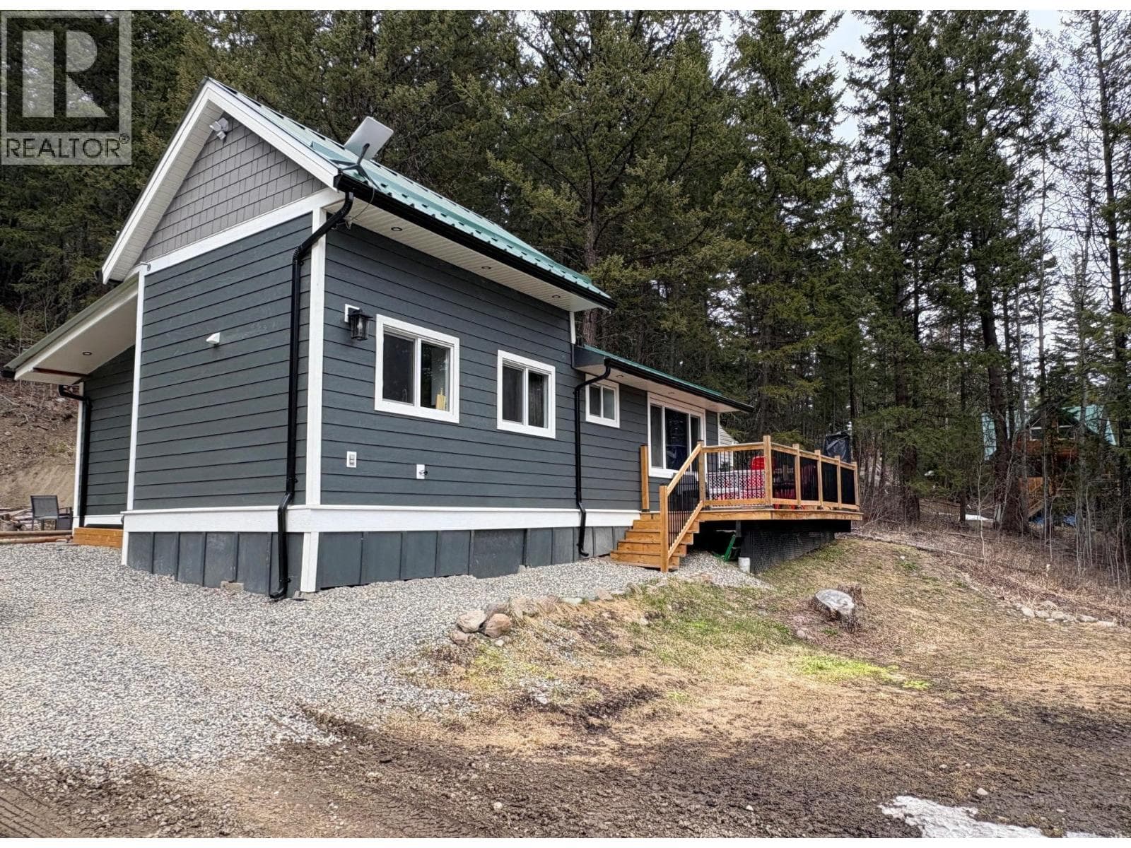 7665 BURGESS ROAD photo 2