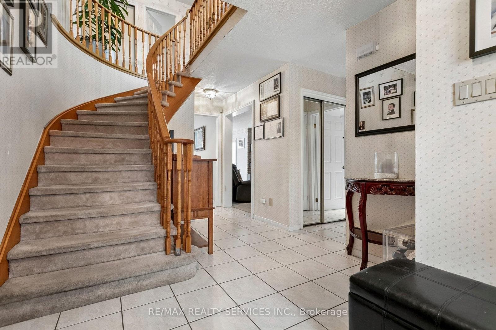 16 MAJOR WILLIAM SHARPE DRIVE E photo 5